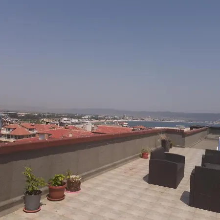 Alexandrov Plaza Studio Apartamento Nesebar